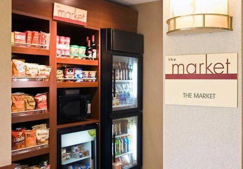 Courtyard By Marriott Denver Central Park Съоръжения снимка